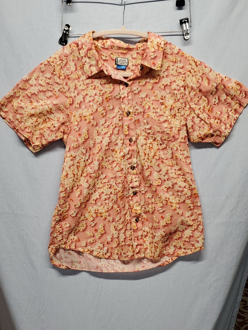 Columbia Peach Floral Short-Sleeve Button Down Shirt #199